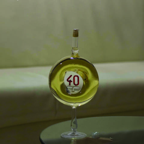 40. Évszámos Ajándék Díszüveges Bor - Körgyűrűs (0.5L)