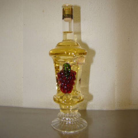 Whisky formájú palack benne fürt (0,1 L)
